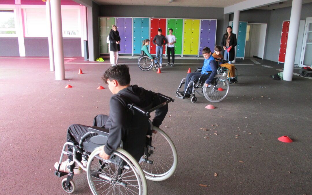Vendredi 31/03 : Journée de sensibilisation des élèves de 5es aux différentes situations de handicap